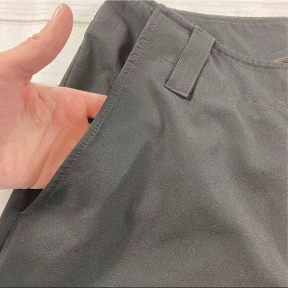 Theory Black Bootcut Cargo Trouser Pants Size 10 - Picture 9 of 13